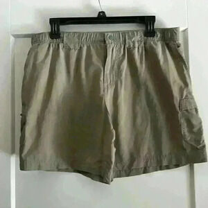 EUC ladies Columbia shorts Sz L